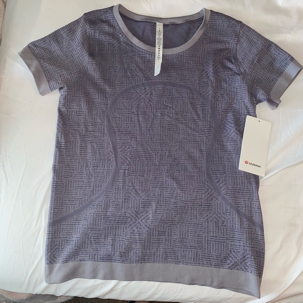 Lululemon Swiftly Relaxed fit